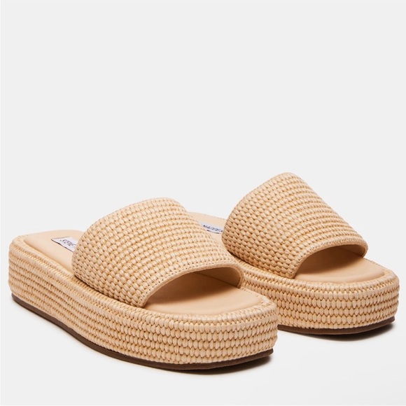 Steve Madden Shoes - Steve Madden Beachy Natural Platform Slide on Sandal Rattan Size 8